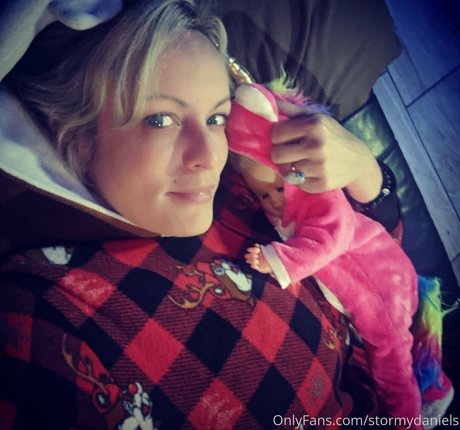 Foto di nudo di fuga di OnlyFans di Stormydaniels