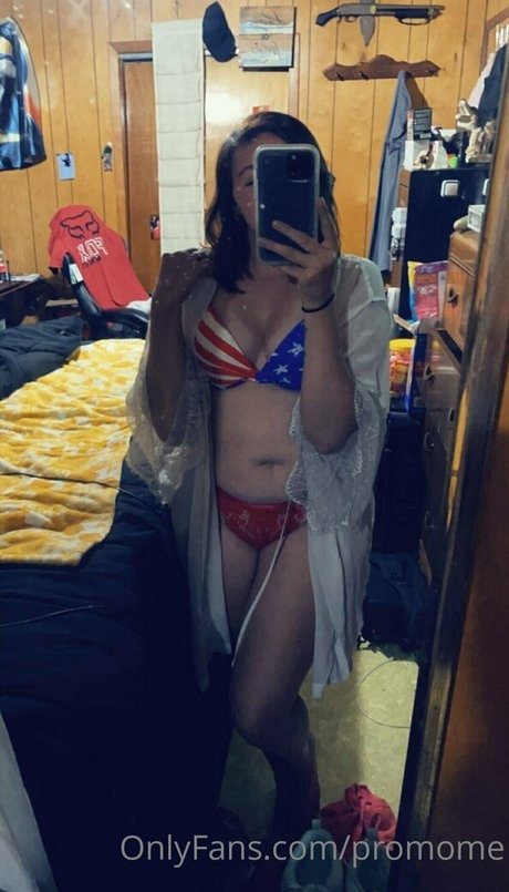 Foto di nudo di fuga di OnlyFans di Promome