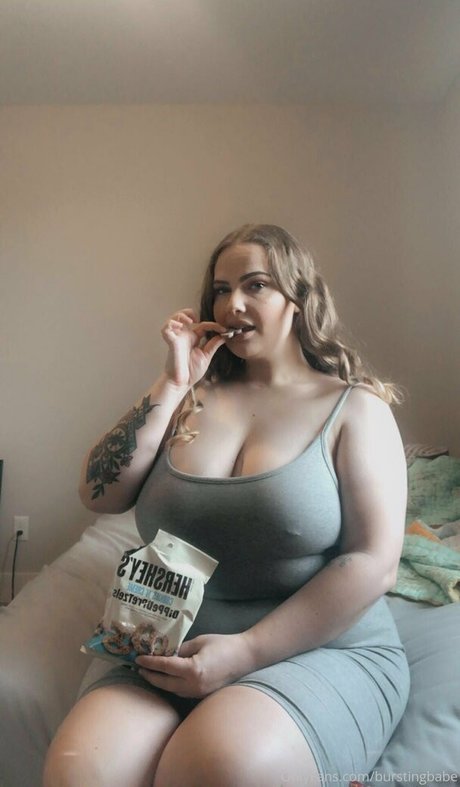 Burstingbabe