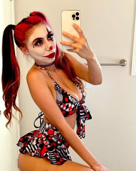 Foto di nudo di fuga di OnlyFans di Princess Mary