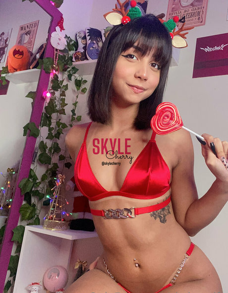 Foto di nudo di fuga di OnlyFans di Skylesugar