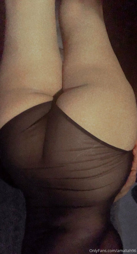 Foto di nudo di fuga di OnlyFans di Amaliahab