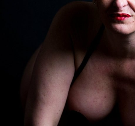 Foto di nudo di fuga di OnlyFans di Labrujadelcuento