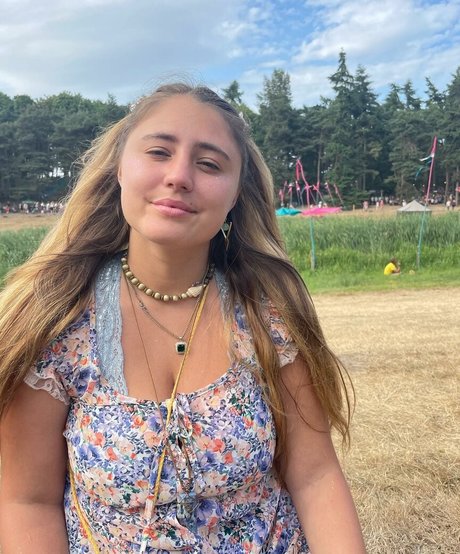 Lia Marie Johnson