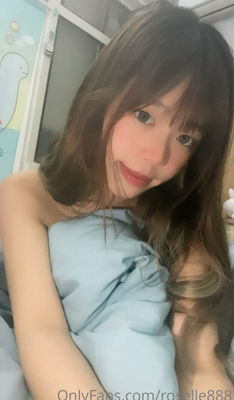 Foto di nudo di fuga di OnlyFans di Roselle888