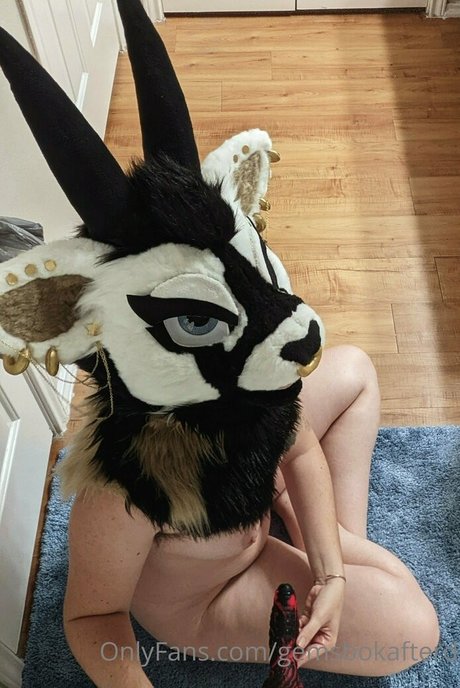 Foto di nudo di fuga di OnlyFans di Gemsbokafterd