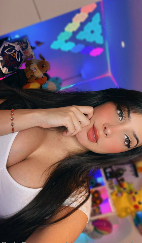 Foto di nudo di fuga di OnlyFans di Danielaazuajefree