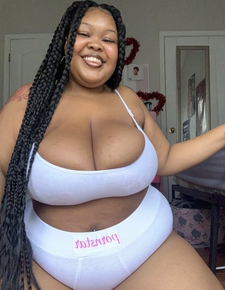 Foto di nudo di fuga di OnlyFans di Bimbosim22