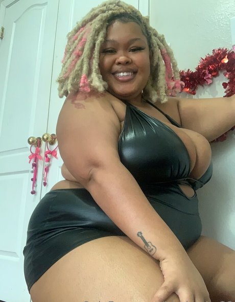 Foto di nudo di fuga di OnlyFans di Bimbosim22