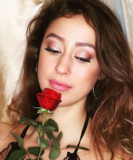 Foto di nudo di fuga di OnlyFans di Angelica Chebotar