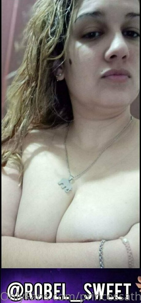 Foto di nudo di fuga di OnlyFans di Princessathena12