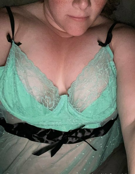 Foto di nudo di fuga di OnlyFans di Redheadfreakwithfreckles