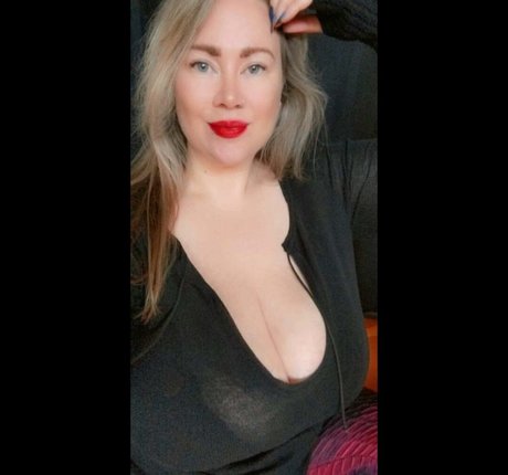 Foto di nudo di fuga di OnlyFans di September Anderson