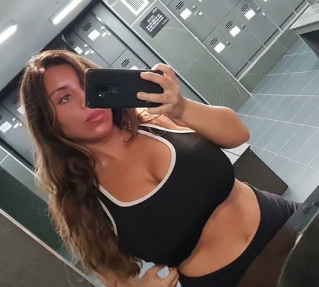 Tami Bar