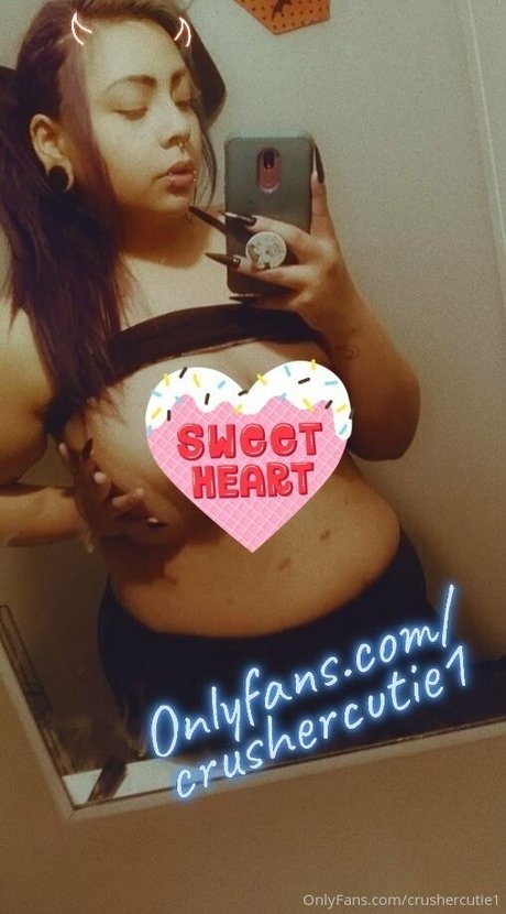 Foto di nudo di fuga di OnlyFans di Crushercutie1