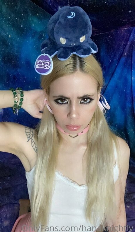Foto di nudo di fuga di OnlyFans di Hanaknightly