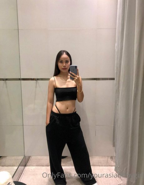 Yourasianbbygirl