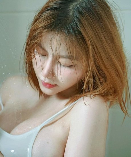 Foto di nudo di fuga di OnlyFans di Fmanatsanan