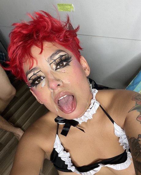 Foto di nudo di fuga di OnlyFans di Poisonouscuntxx