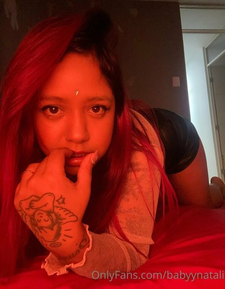 Foto di nudo di fuga di OnlyFans di Babyynatali