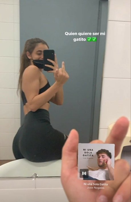 Foto di nudo di fuga di OnlyFans di Albaamt