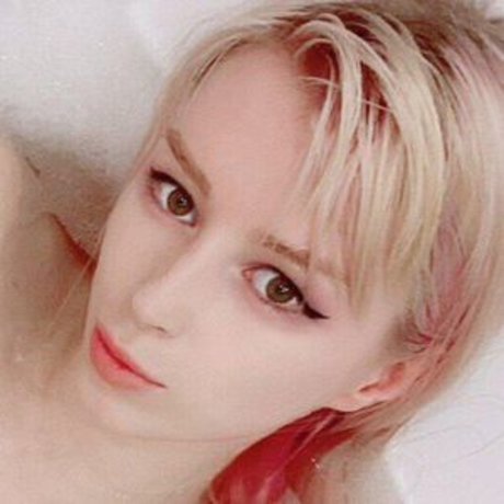 Foto di nudo di fuga di OnlyFans di Melamor1