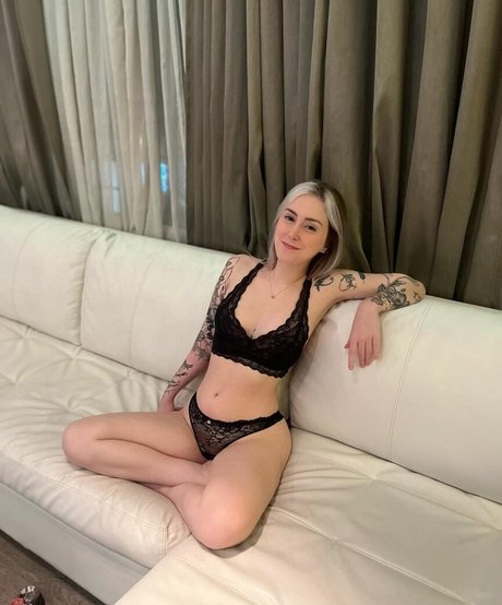 Foto di nudo di fuga di OnlyFans di Daphne Palumbo