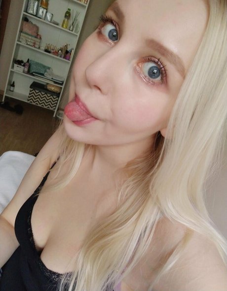 Foto di nudo di fuga di OnlyFans di Aestheticusernameuwu