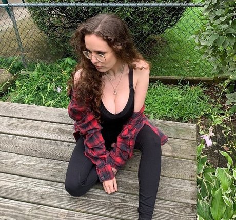 Laura Marie