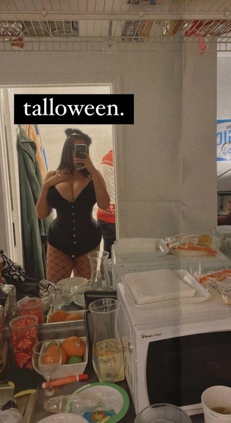 Foto di nudo di fuga di OnlyFans di Olivia O