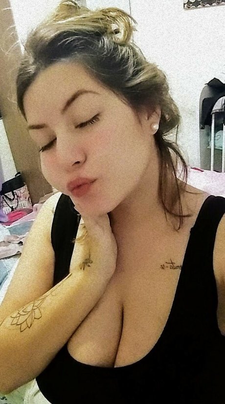 Foto di nudo di fuga di OnlyFans di Cyntia K