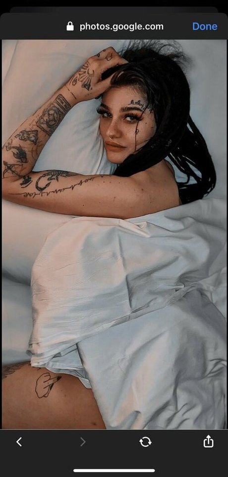 Foto di nudo di fuga di OnlyFans di Steffiebluee