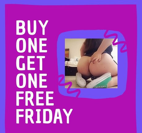 Foto di nudo di fuga di OnlyFans di Sassysarah94