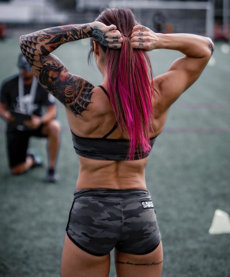 Foto di nudo di fuga di OnlyFans di Celia Gabbiani