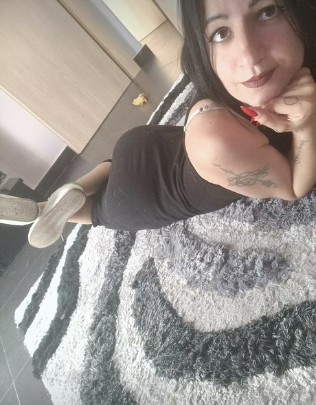 Foto di nudo di fuga di OnlyFans di Kostasxandriana