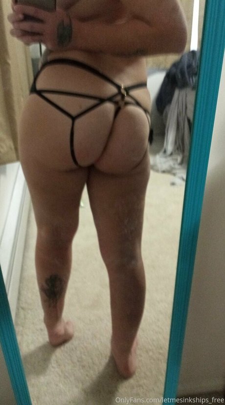 Foto di nudo di fuga di OnlyFans di Letmesinkshipsfree