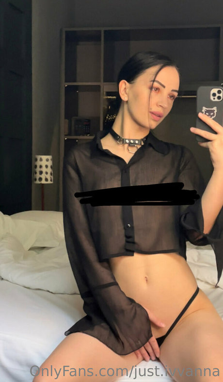 Foto di nudo di fuga di OnlyFans di Justivvanna