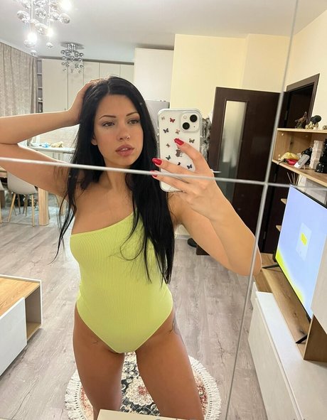 Foto di nudo di fuga di OnlyFans di Chloehoey