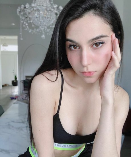 Foto di nudo di fuga di OnlyFans di Midna