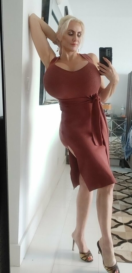 Foto di nudo di fuga di OnlyFans di Tammylh