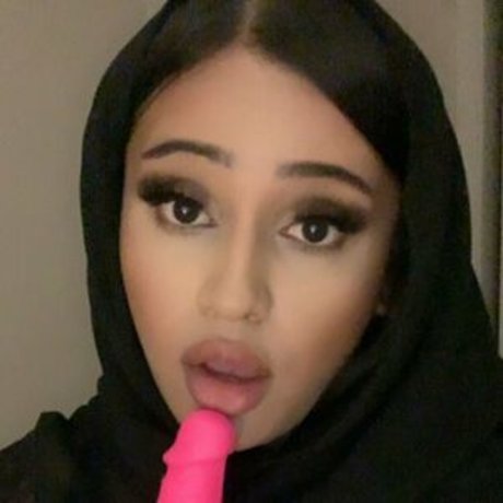 Foto di nudo di fuga di OnlyFans di Noisynadiaa