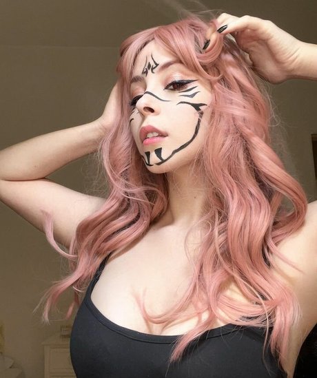 Foto di nudo di fuga di OnlyFans di Caroline Favorino