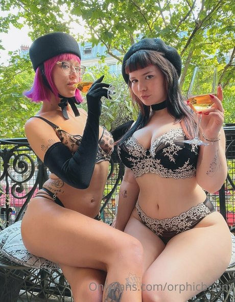 Foto di nudo di fuga di OnlyFans di Orphicbunny