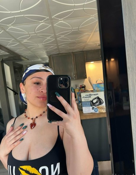 Foto di nudo di fuga di OnlyFans di Honeyababyy