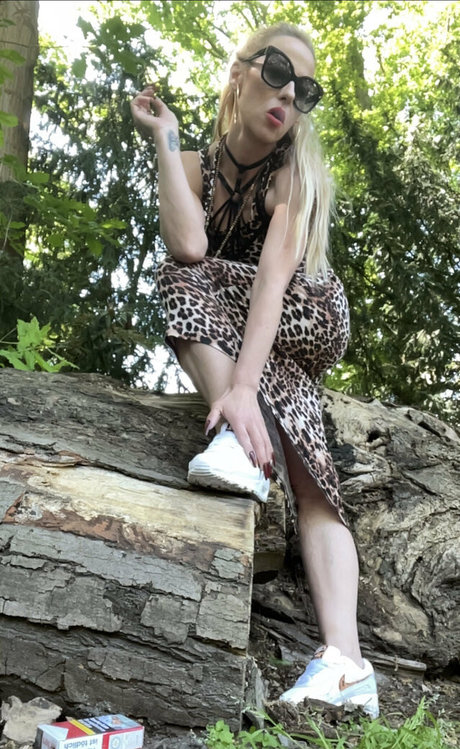 Smokingqueenalina