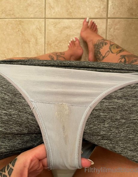 Foto di nudo di fuga di OnlyFans di Filthylilmudblood