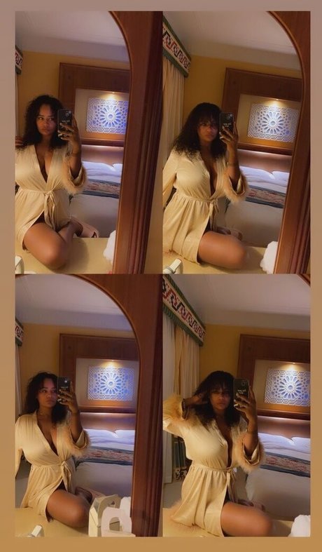 Foto di nudo di fuga di OnlyFans di Justnati
