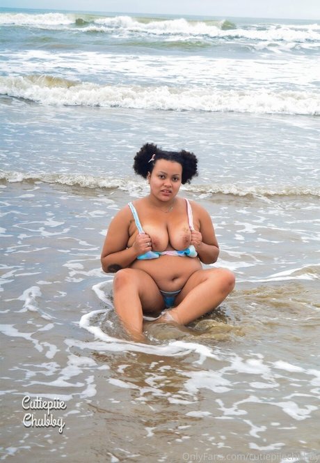 Foto di nudo di fuga di OnlyFans di Cutiepiiechubby