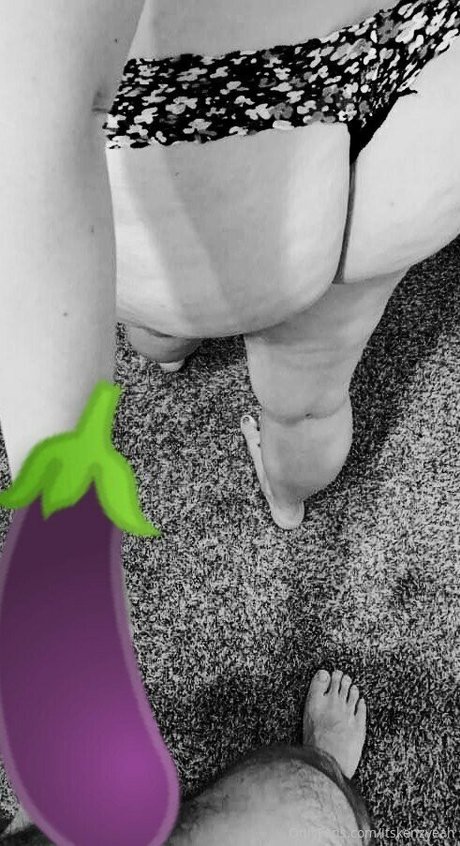 Foto di nudo di fuga di OnlyFans di Itskenzyeah