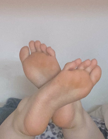 Foto di nudo di fuga di OnlyFans di Frogu